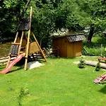 Goscinne Hosana Homestay