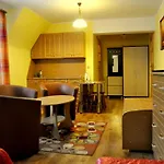 Goscinne Hosana Homestay