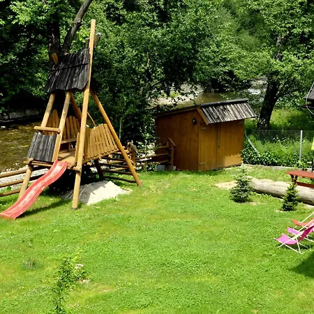 Goscinne Hosana Homestay szállás